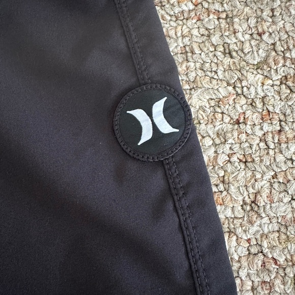 Bundle of 2 mens Hurley board shorts size 36 - Picture 3 of 9